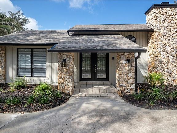 3rd image of 3801 Wimbledon Dr