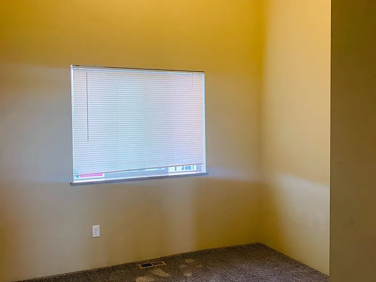 4404 Deveraux Pl — Photo 9
