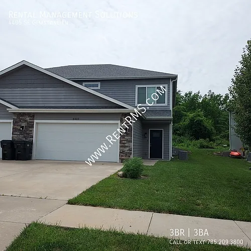 4405 SE Gemstone Ln Photo 1