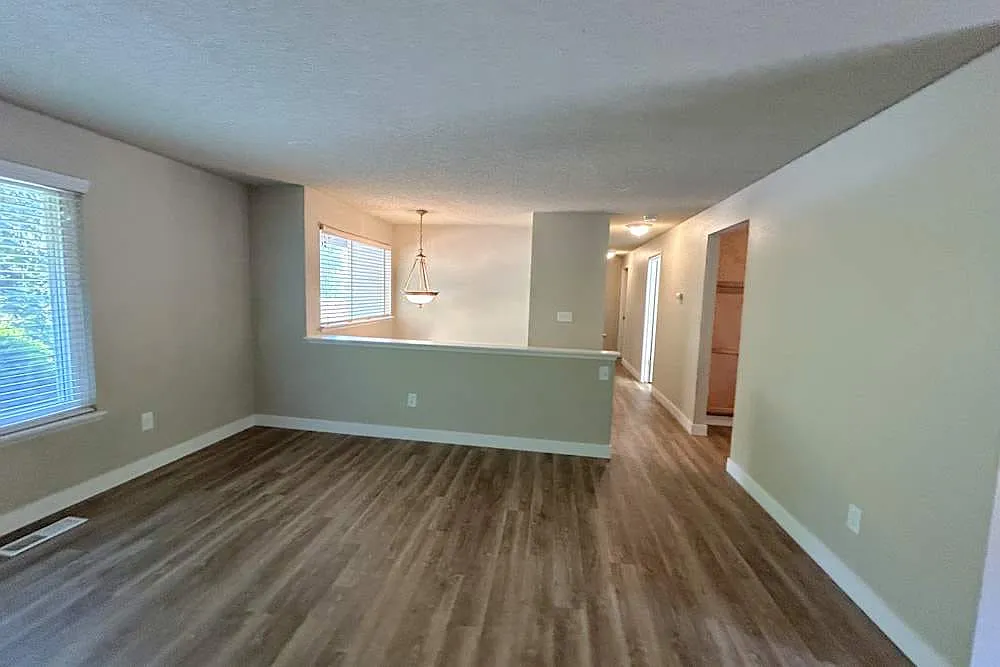 4 bed, 2.5 bath, 2290 sqft, $3,270 — Photo 1