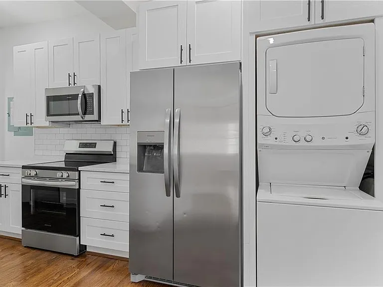 360 Ponce De Leon Ave NE #27 — Photo 6