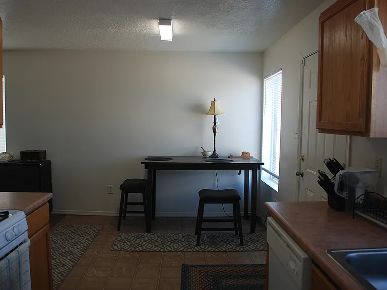 2116 N Wind Dr SW — Photo 9