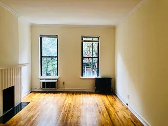 Rented by Urban Real Estate Inc