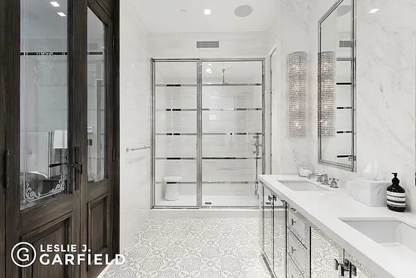 Rented by Leslie J. Garfield | media 24