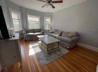 60 Berkeley Ave #1, Newport, RI 02840