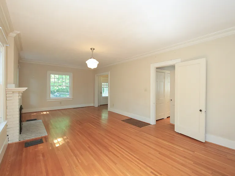 60 Patterson Rd — Photo 6