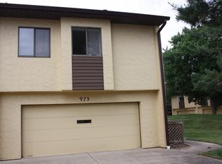 973 Hampton Ridge Dr, Akron, OH 44313