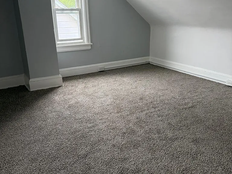 631 Belmont St #1 — Photo 14