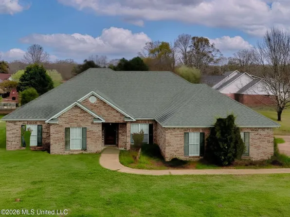 33 Birkdale Cir, Vicksburg, MS 39183