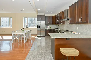 Rented by Sapo Group