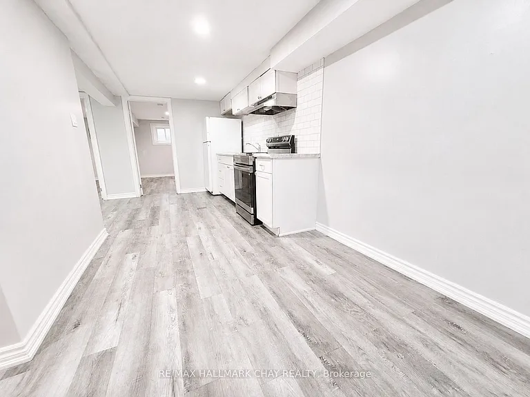 88 Bernick Dr #B — Photo 9
