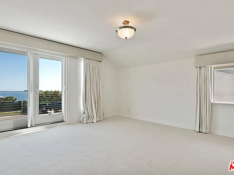 18133 Wakecrest Dr — Photo 27