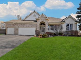 2245 Bellview Ct, Gurnee, IL 60031