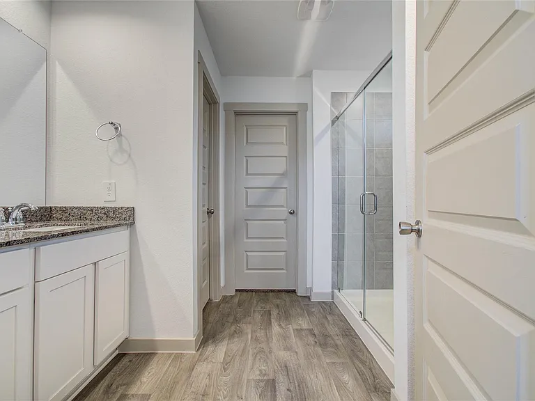 10602 Great Basin Dr — Photo 24
