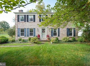 1045 Saxon Hill Dr, Cockeysville, MD 21030