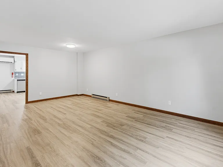 630 Galen Dr — Photo 11