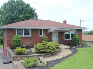 655 Scenery Dr, Elizabeth, PA