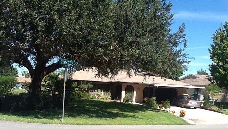 1st image of 23040 Gray Ave