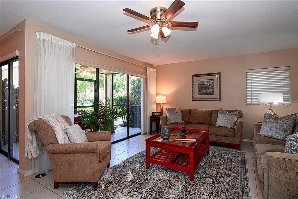 583 Beachwalk Cir — Photo 1