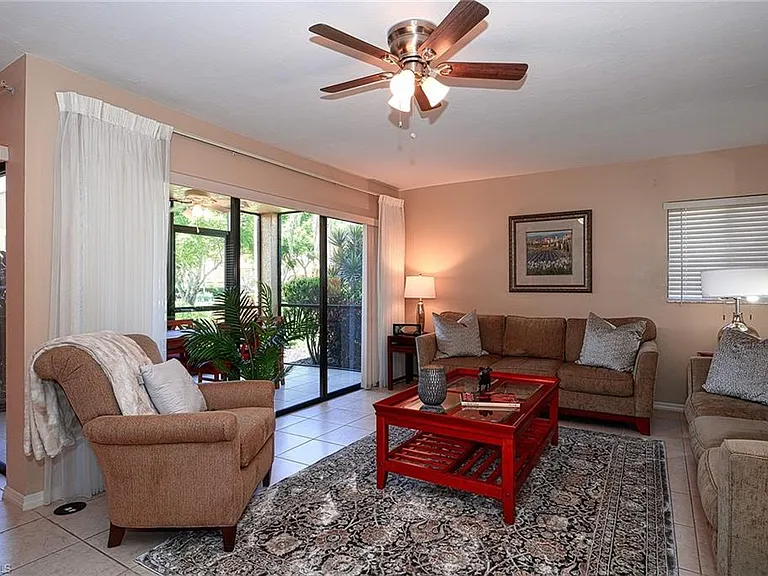 583 Beachwalk Cir #101 — Photo 19