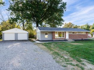4498 Schoolhouse Rd, Batavia, OH 45103