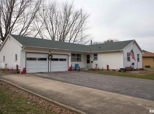 404 Maple St, Abingdon, IL 61410