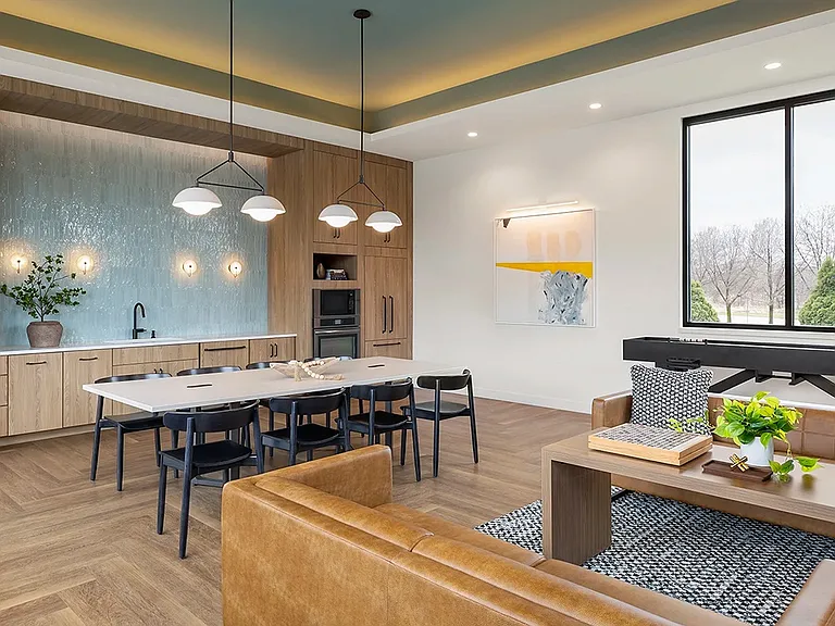 Sunset Trail Apartment Homes — Photo 8