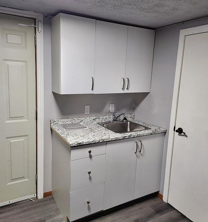 1st image of 11971 Arbour St #6
