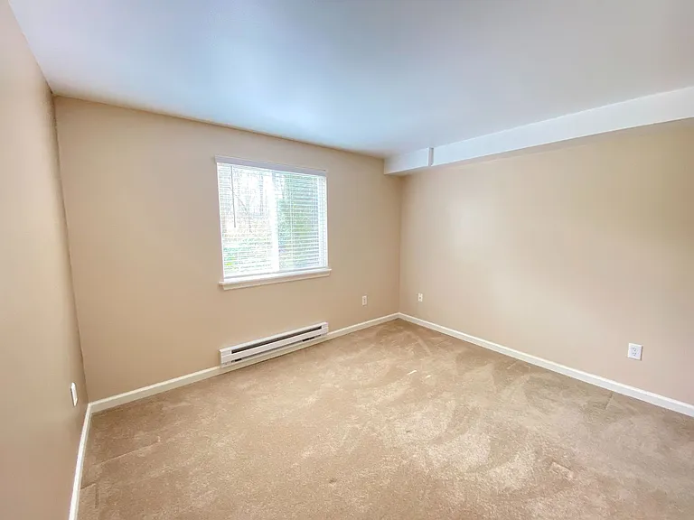 936 Village Way — Photo 13