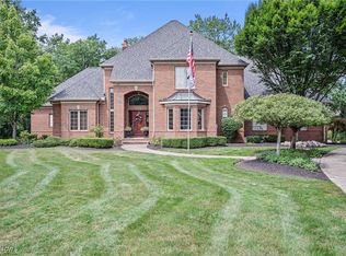 31106 Planters Grove Ln, Westlake, OH