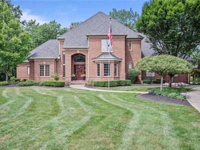 31106 Planters Grove Ln, Westlake, OH, 44145