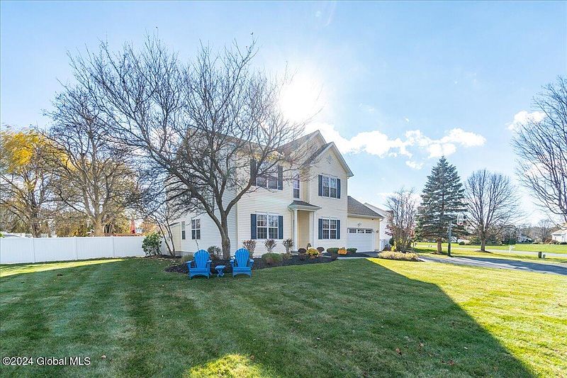 4th image of 4 Sandpiper Lane