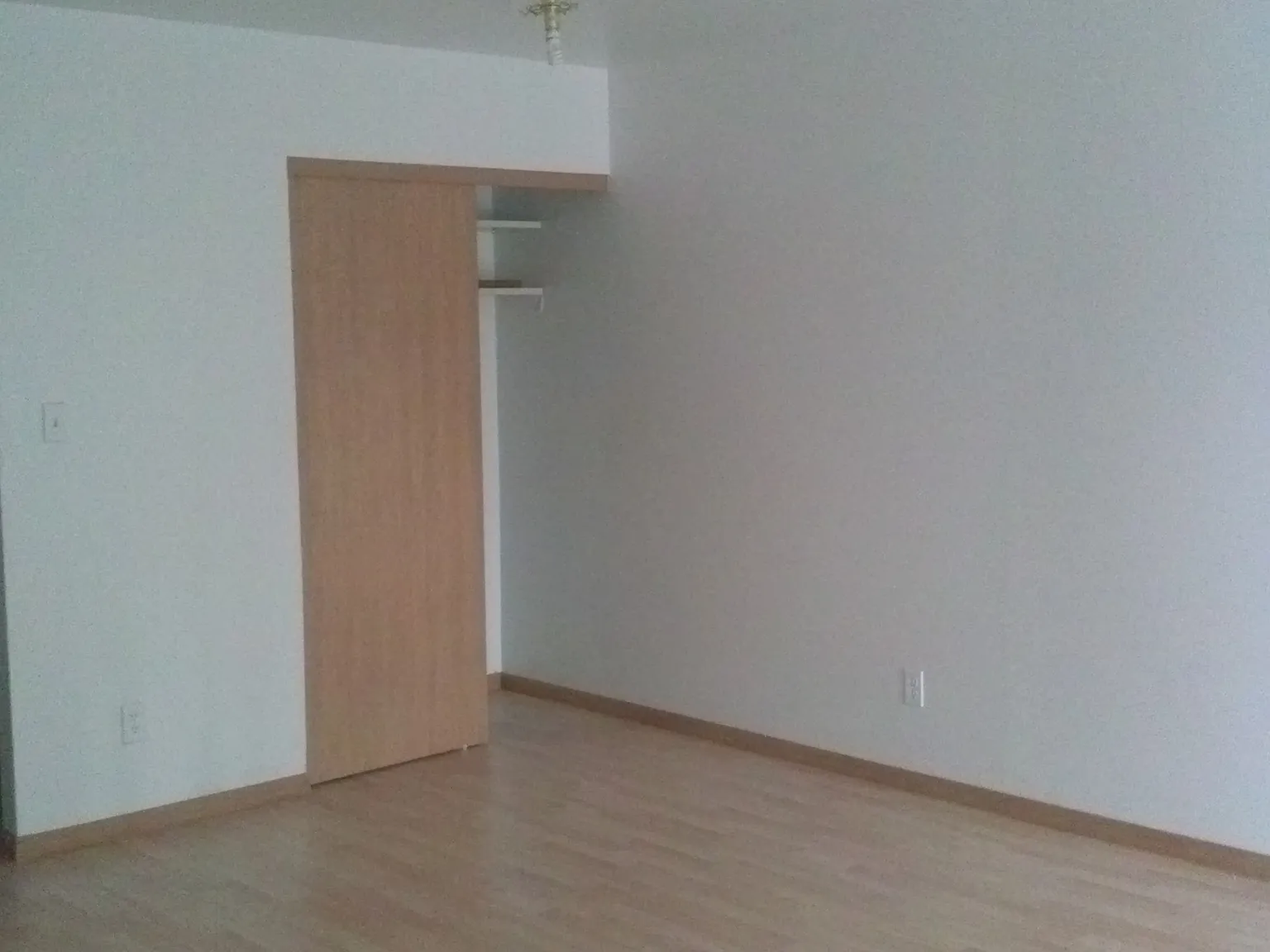 7600 W Wabash Ct — Photo 2