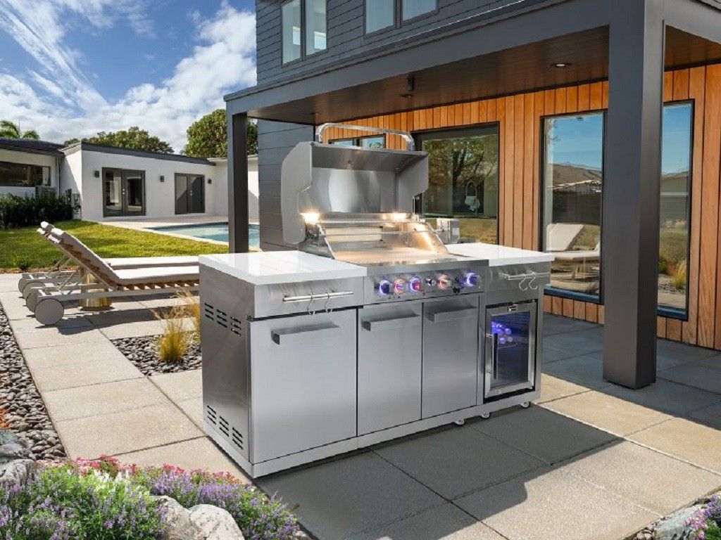  disclaimer: New Outdoor Kitchen. Mont Alpi company brochure 2 photos. very similar unit, pic not NY.