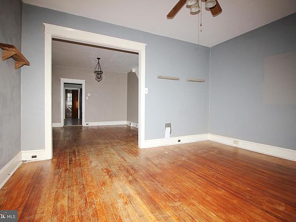 5th image of 138 Rosemary Ave