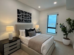1825 Fox Hills Dr #3, Los Angeles, CA 90025