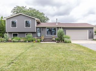 517 Ives Rd, Mason, MI 48854