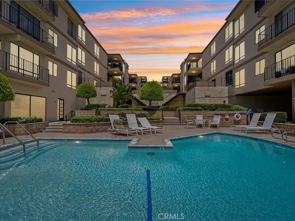 2722 E 20th St APT 203, Signal Hill, CA 90755