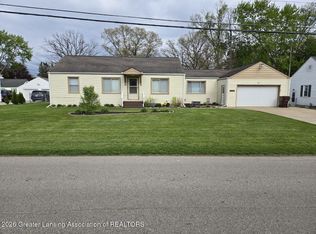 823 Browning Ave, Jackson, MI 49202