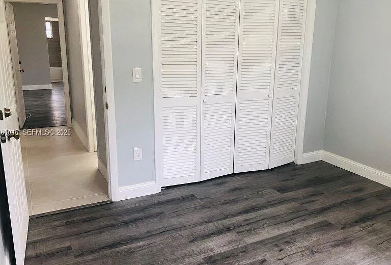 930 Benevento Ave #930 — Photo 11