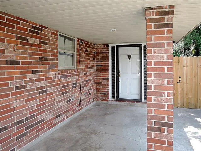 3 bed, 2.0 bath, 1475 sqft, $1,895 — Photo 3