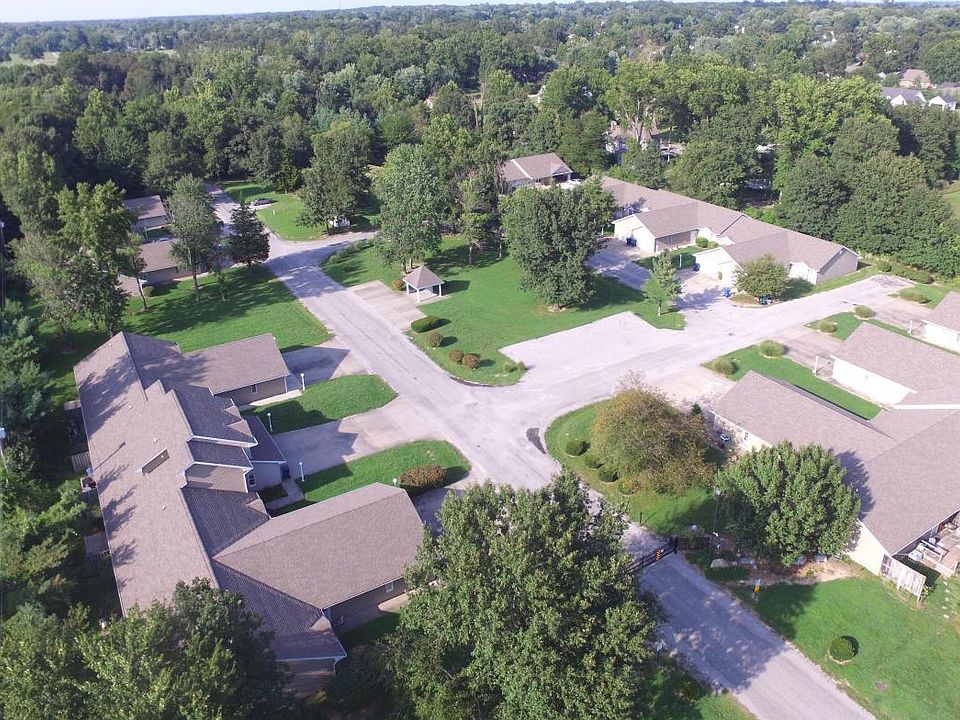 Overview of Trails End Apartments