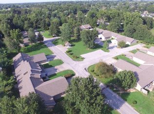 1330 Trails End Rd, Carterville, IL 62918