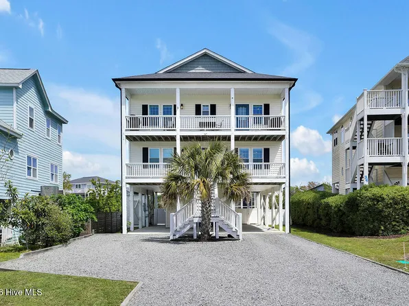 33 Sandy Lane, Surf City, NC 28445