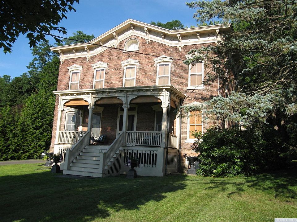 1st image of 34 Riverview St