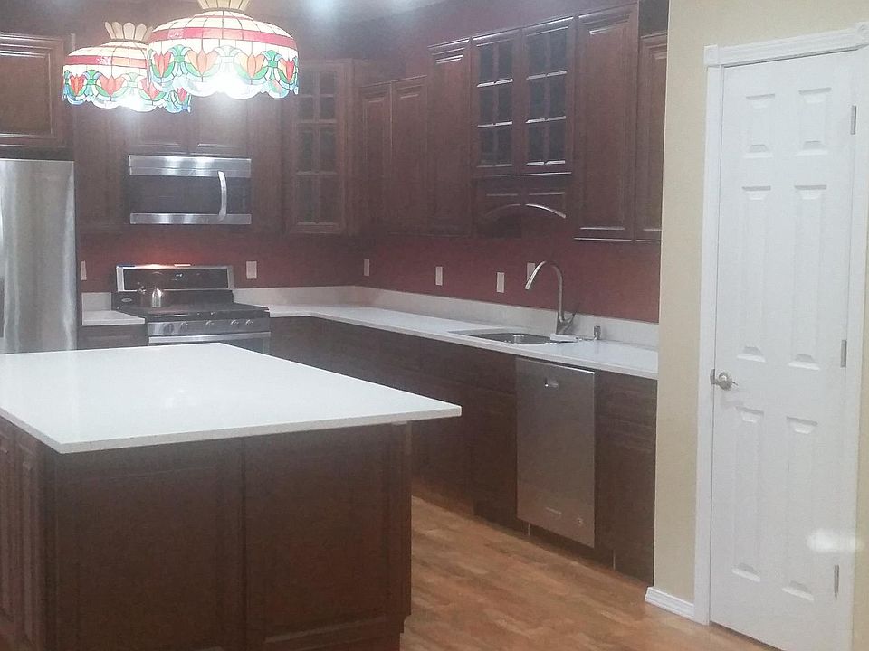 Kitchen/pantry/huge island