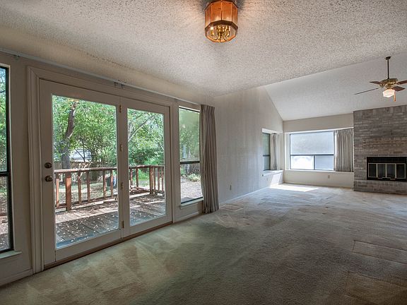 4th image of 7417 Waldon Dr