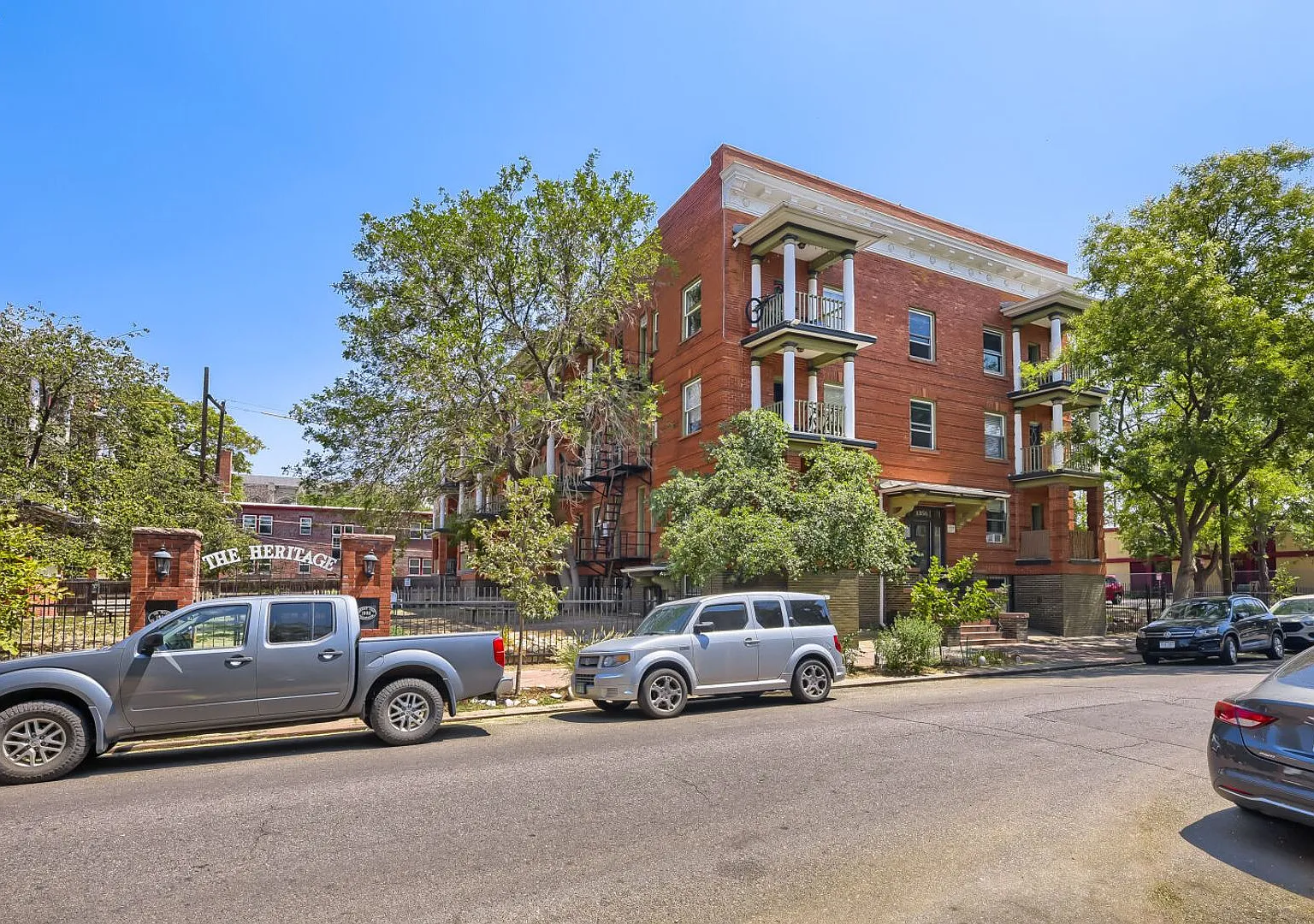 Charming 2BD/2BA Condo in Heart of Denver — Photo 1
