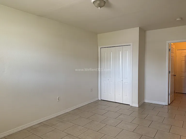 3239 Haddon Ave NE — Photo 12