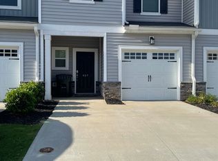 407 Windsinger Ln, Greer, SC 29650